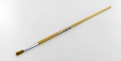 round paint brush