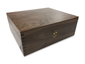 WALNUT Presentation Box VALMOUR